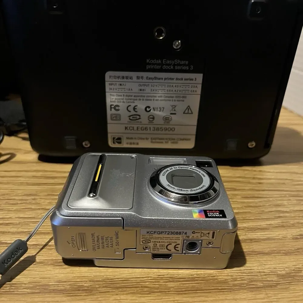 Kodak EasyShare C653 6.1MP Digital Camera Series 3 Printer Dock & Case Working